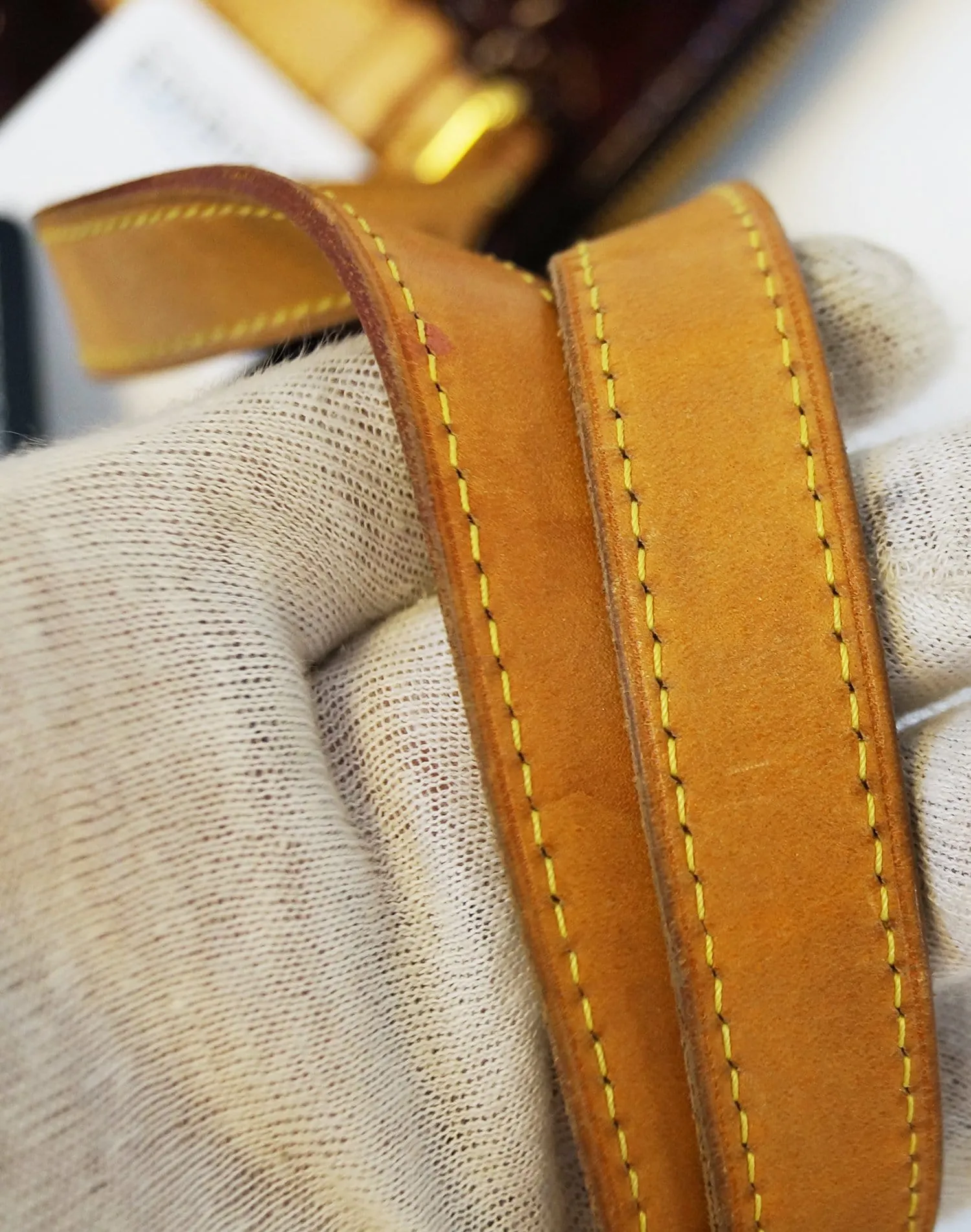 LOUIS VUITTON Rosewood Amarante Monogram Vernis Shoulder Bag