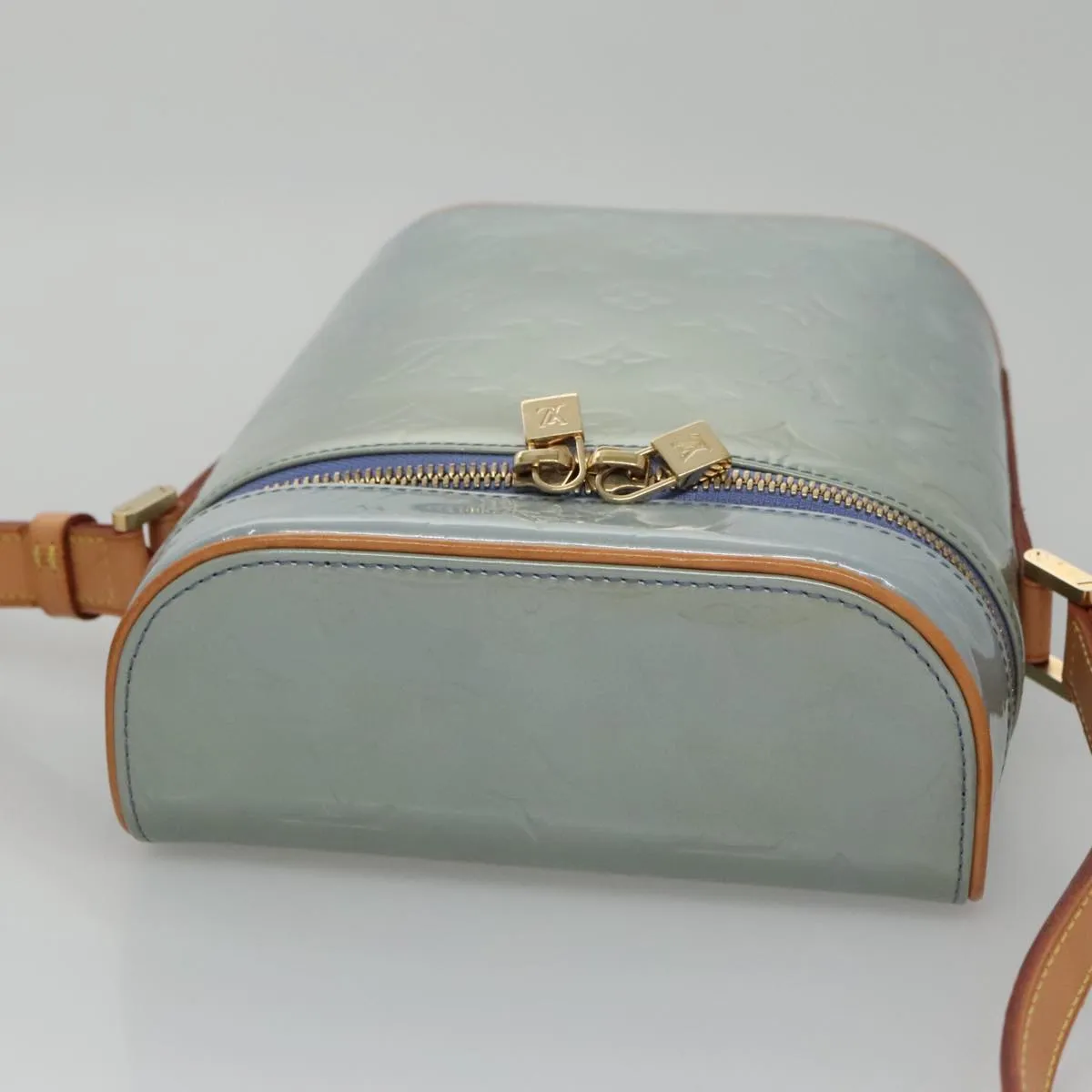 Louis Vuitton Sullivan