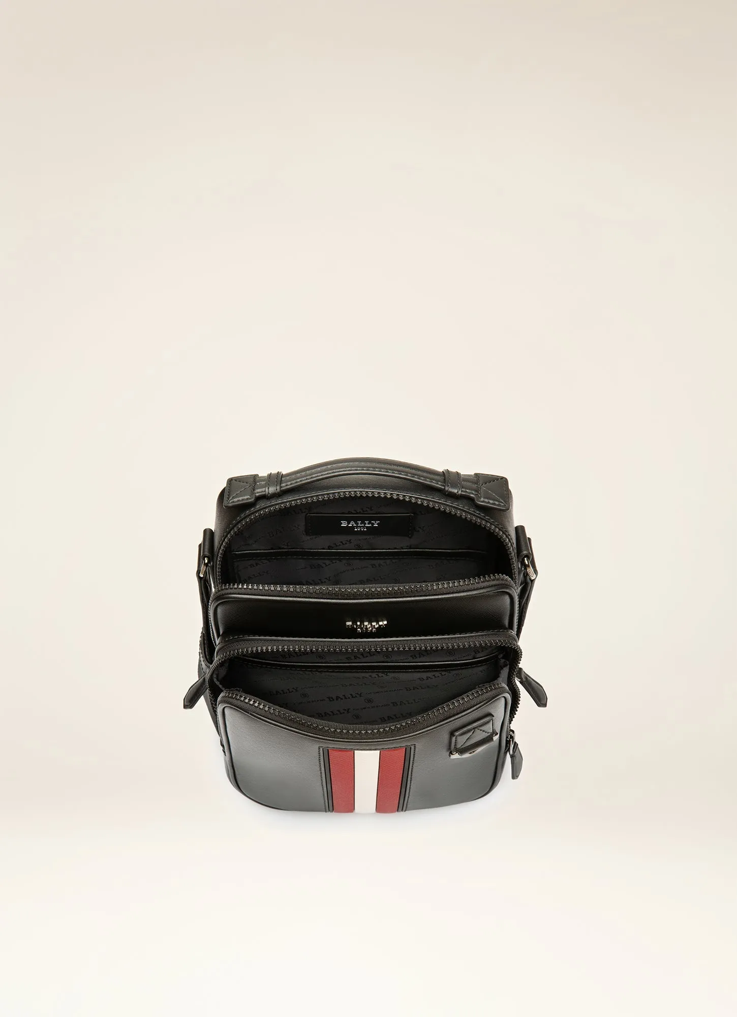 Mackao - Cross Body Bag