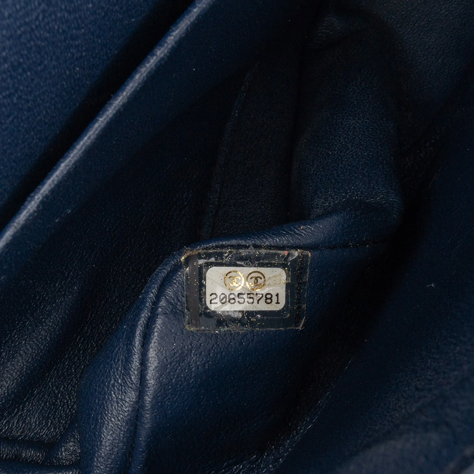 Medium Classic Patent Double Flap
