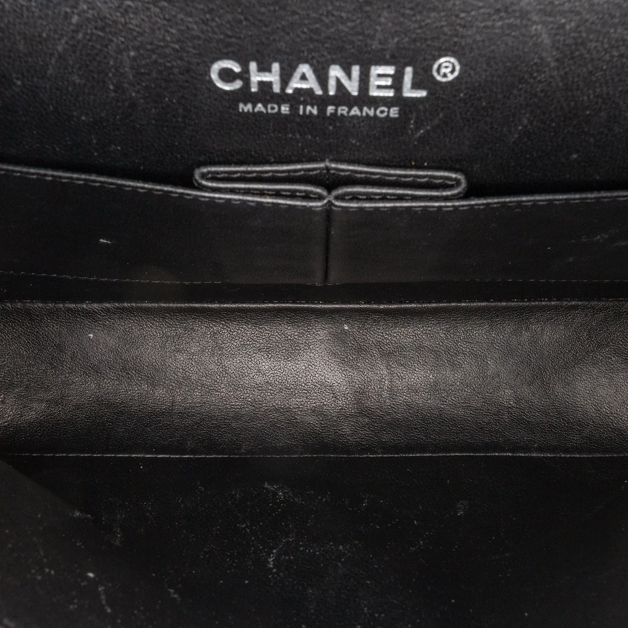 Medium Classic Patent Double Flap