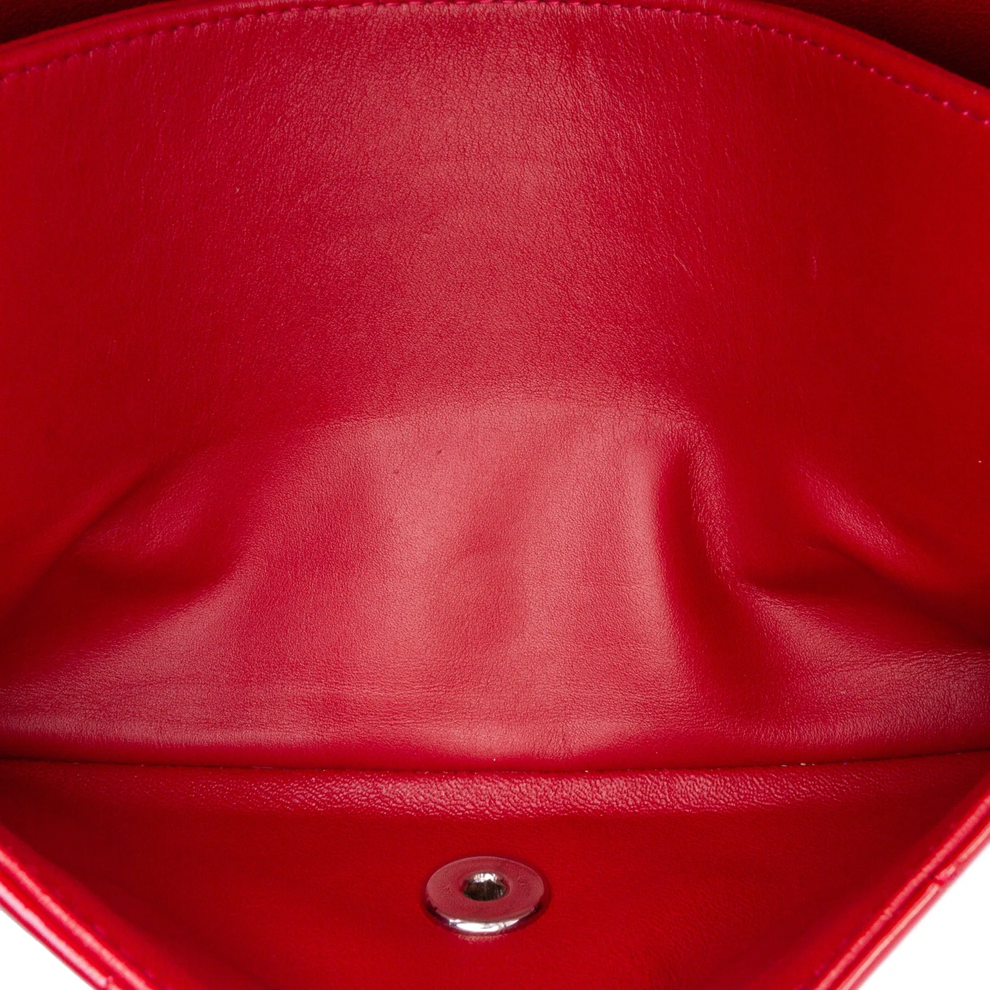 Medium Classic Patent Double Flap