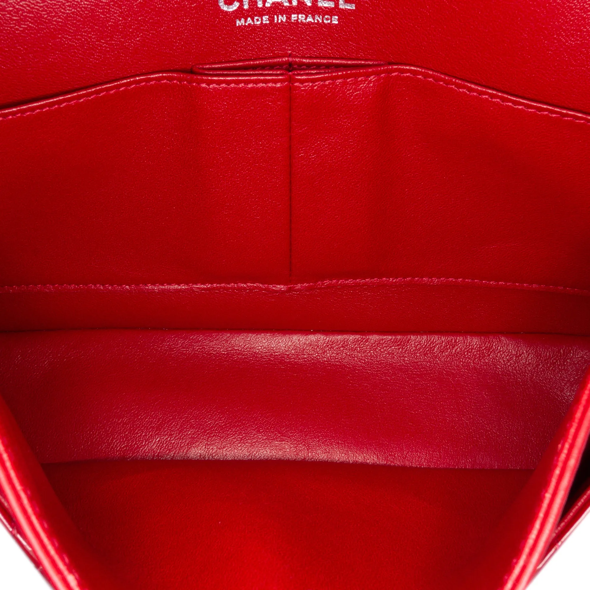 Medium Classic Patent Double Flap
