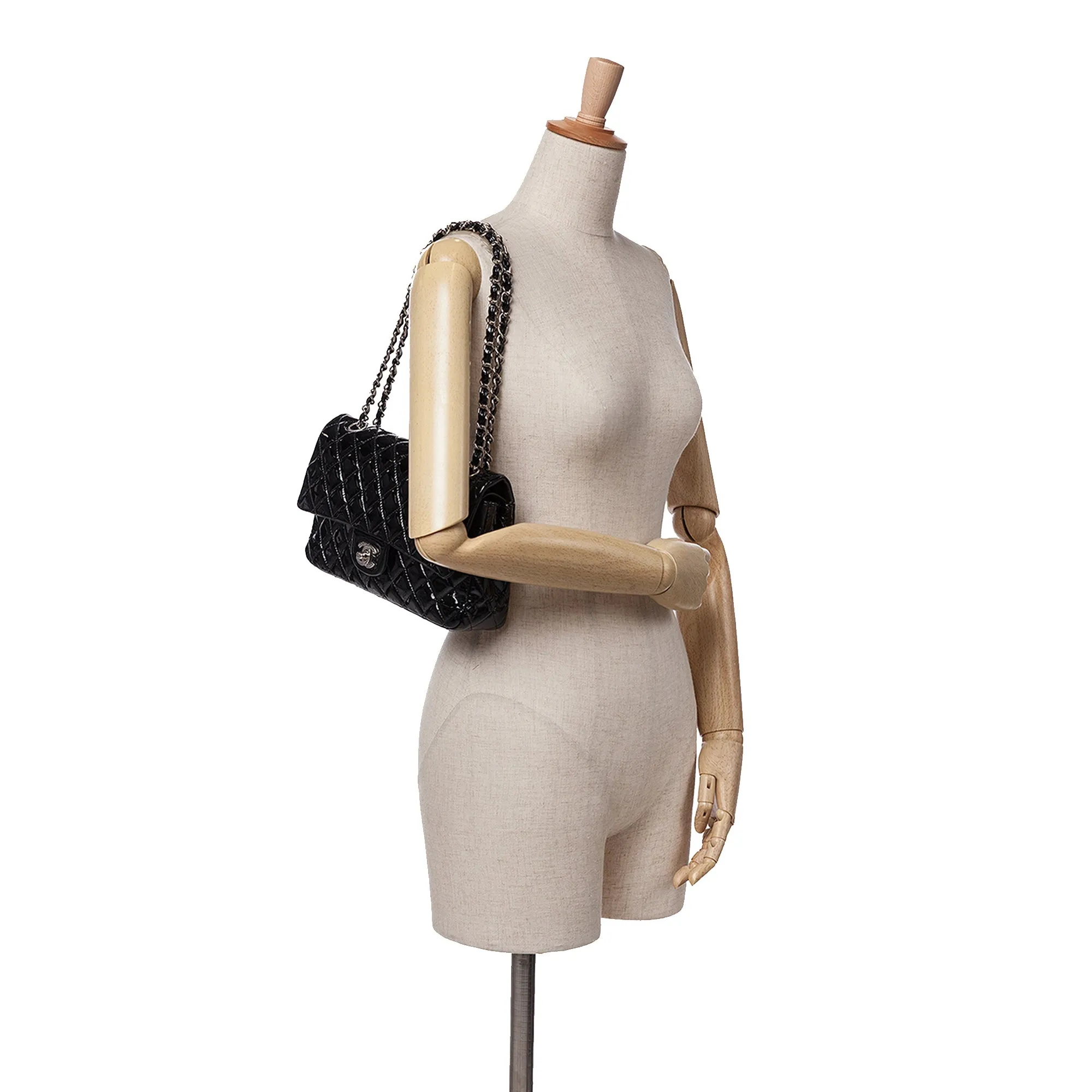 Medium Classic Patent Double Flap