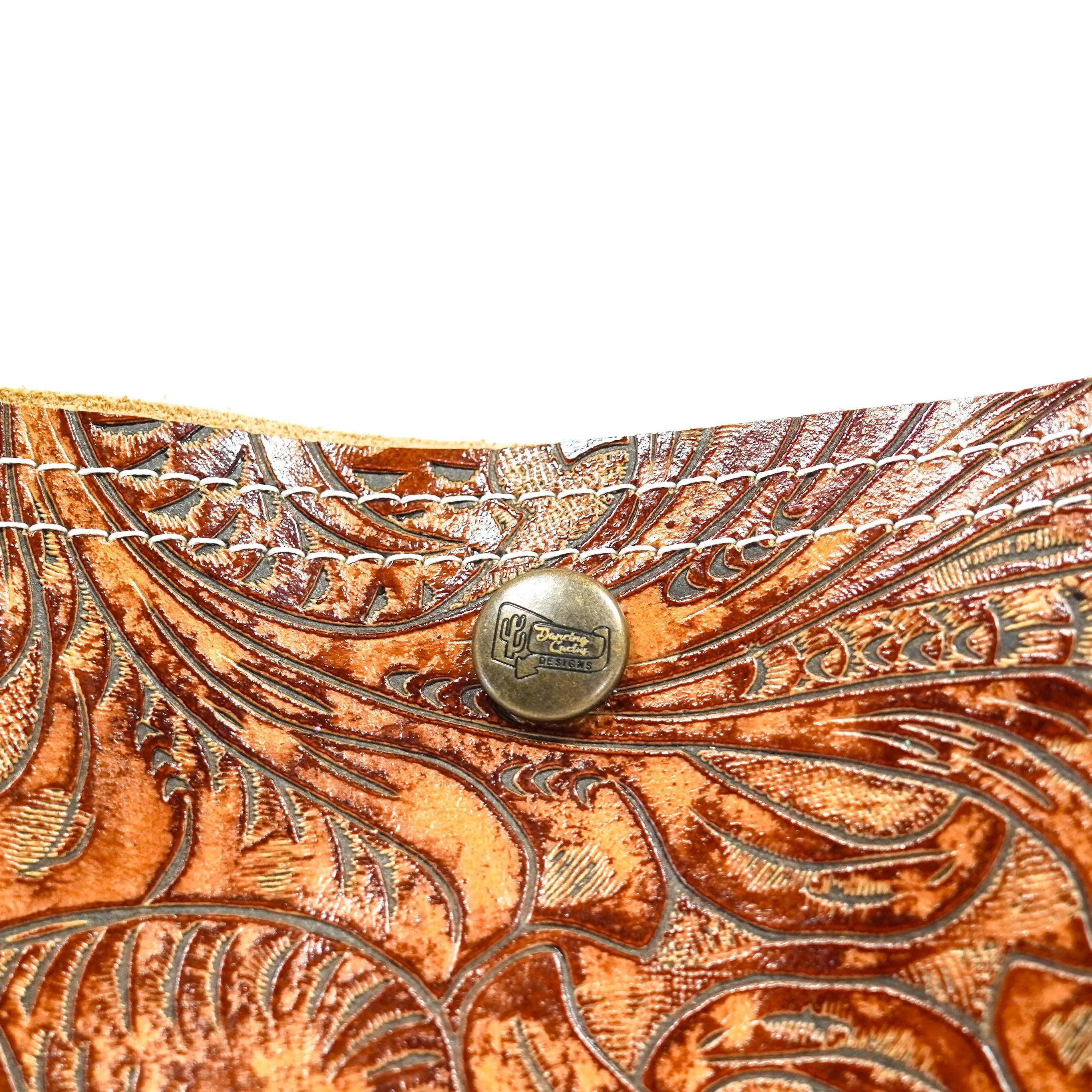 Mini Trisha - All Embossed w/ Brandy Tool