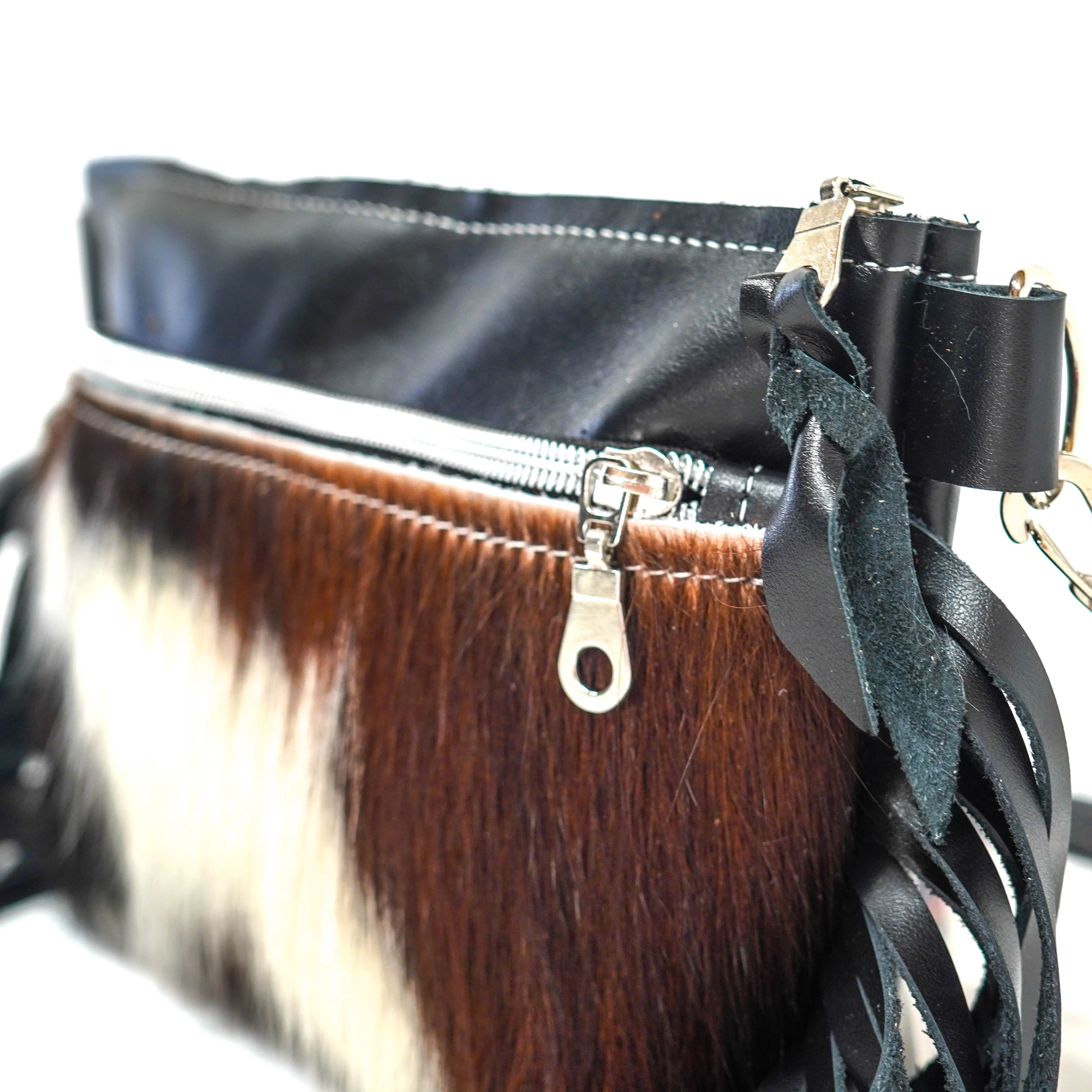 Miss Kitty - Tricolor w/ Black Leather