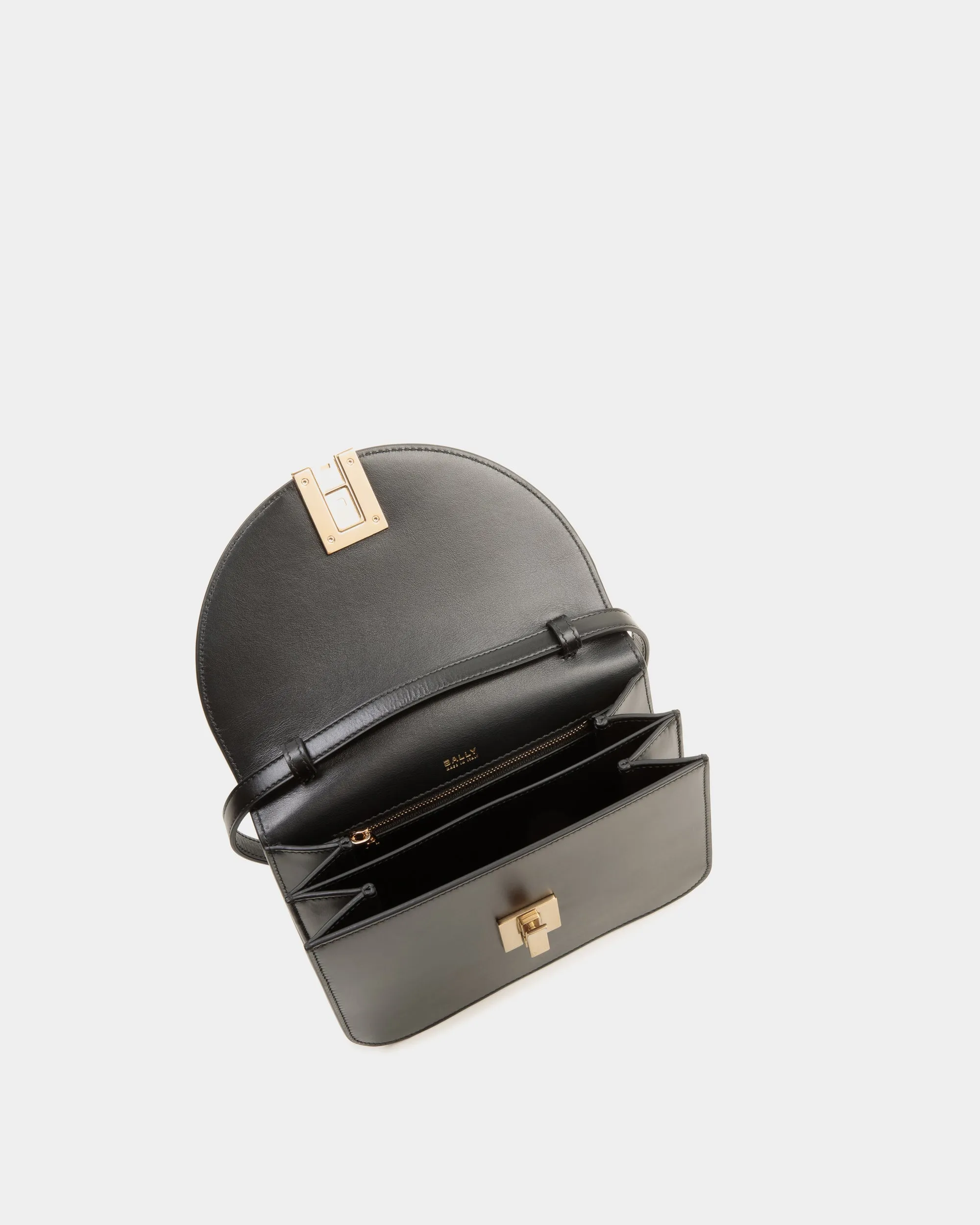Ollam Flap - Cross Body