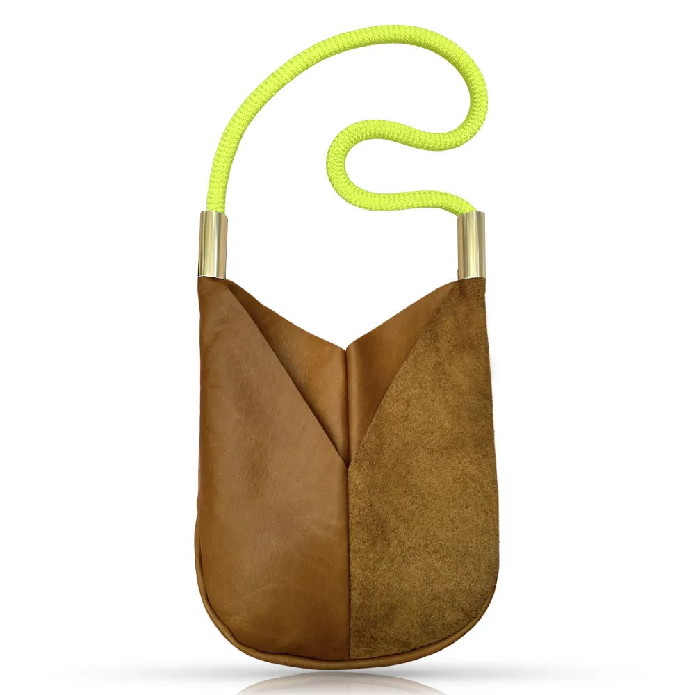 Original Wildwood Bag | Large Crossbody in Beach Nut Leather
