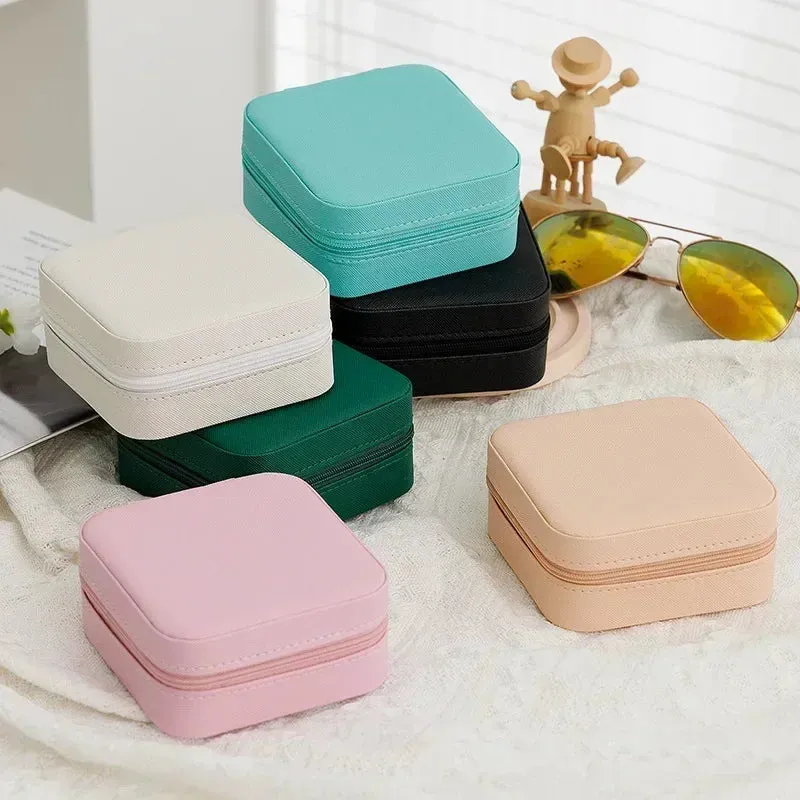 Portable PU Leather Jewelry Box – Travel Organizer for Rings, Earrings & Necklaces