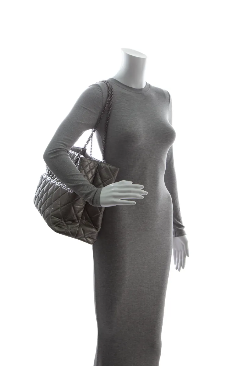 Reissue 2.55 Large Tote Bag