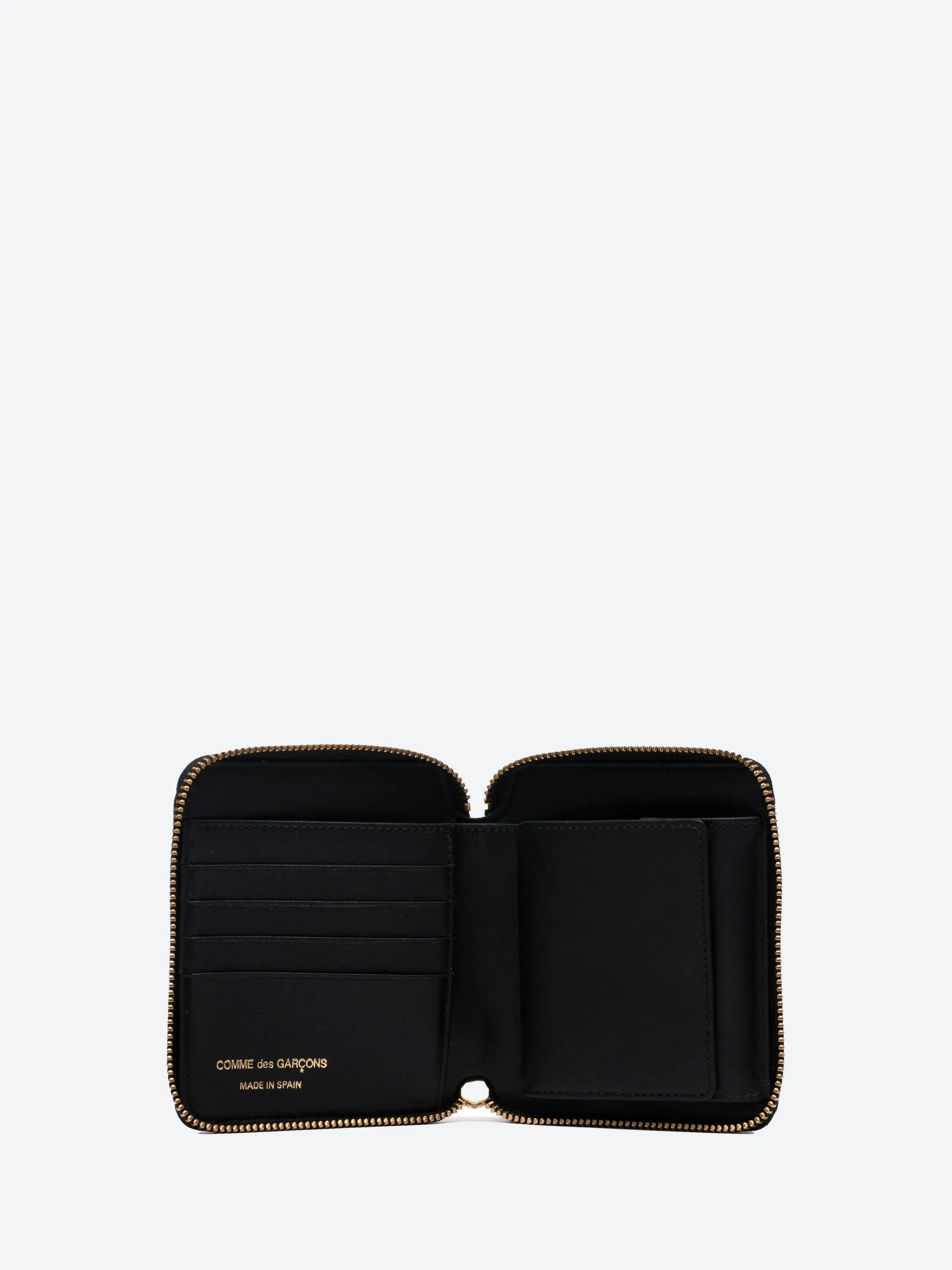 SA2100EF Embossed Forest Wallet