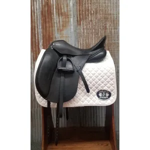 Schleese Triumph 18" Dressage Saddle (Gently Used)