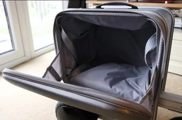 Scoot case suitcase