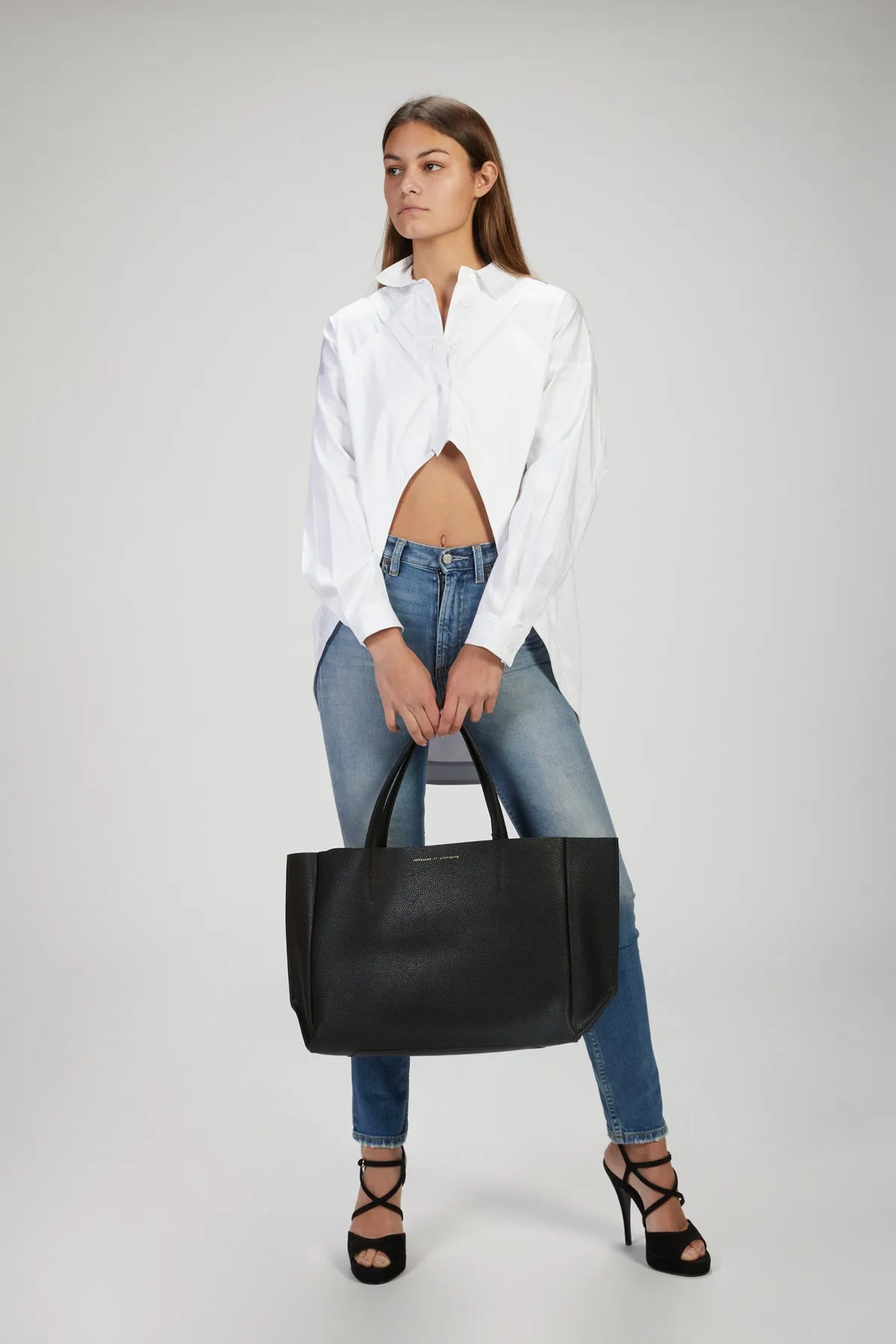 SIDEWAYS TOTE
