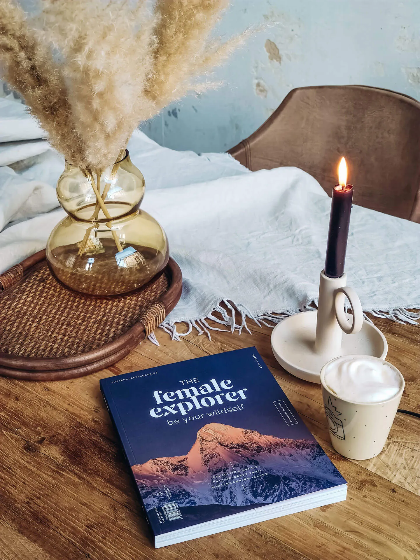 THE FEMALE EXPLORER No.1 – wild is her favorite color