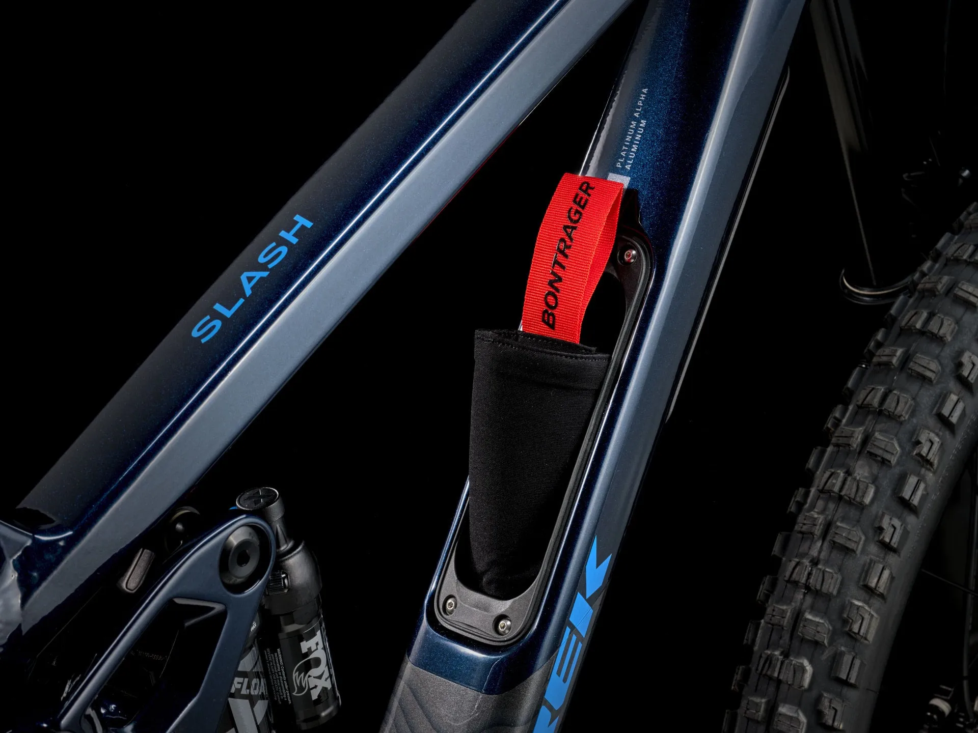 Trek Slash 8 Gen 6 Bike
