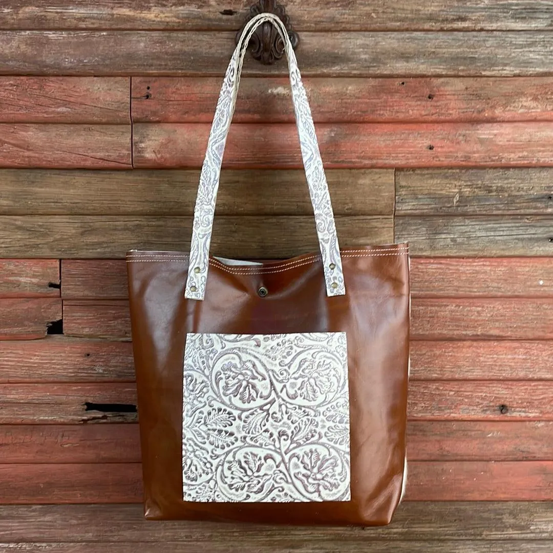 Trisha - Tricolor w/ Blank Slate