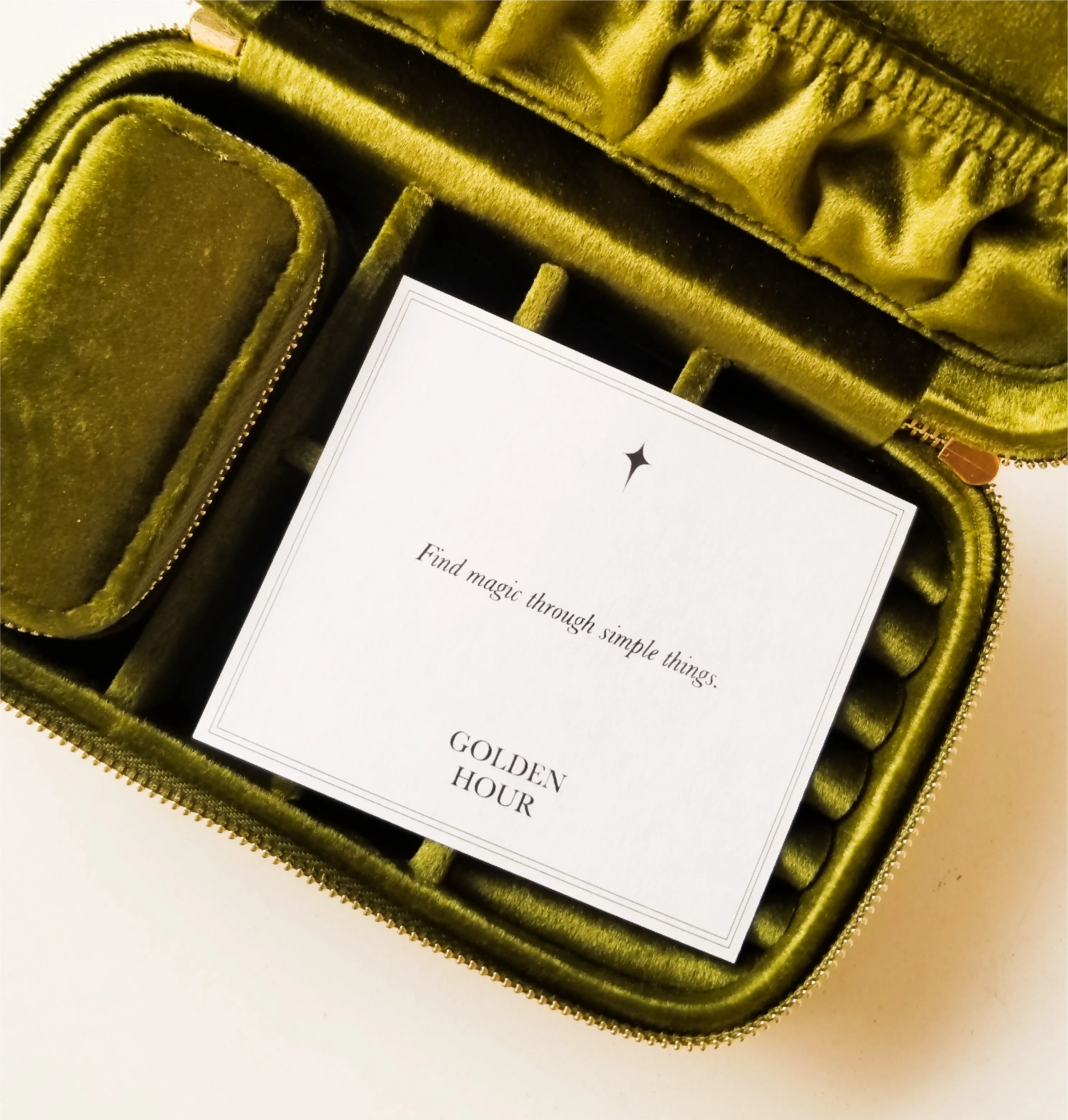 Velvet Jewellery Case Set • Daylight  Green