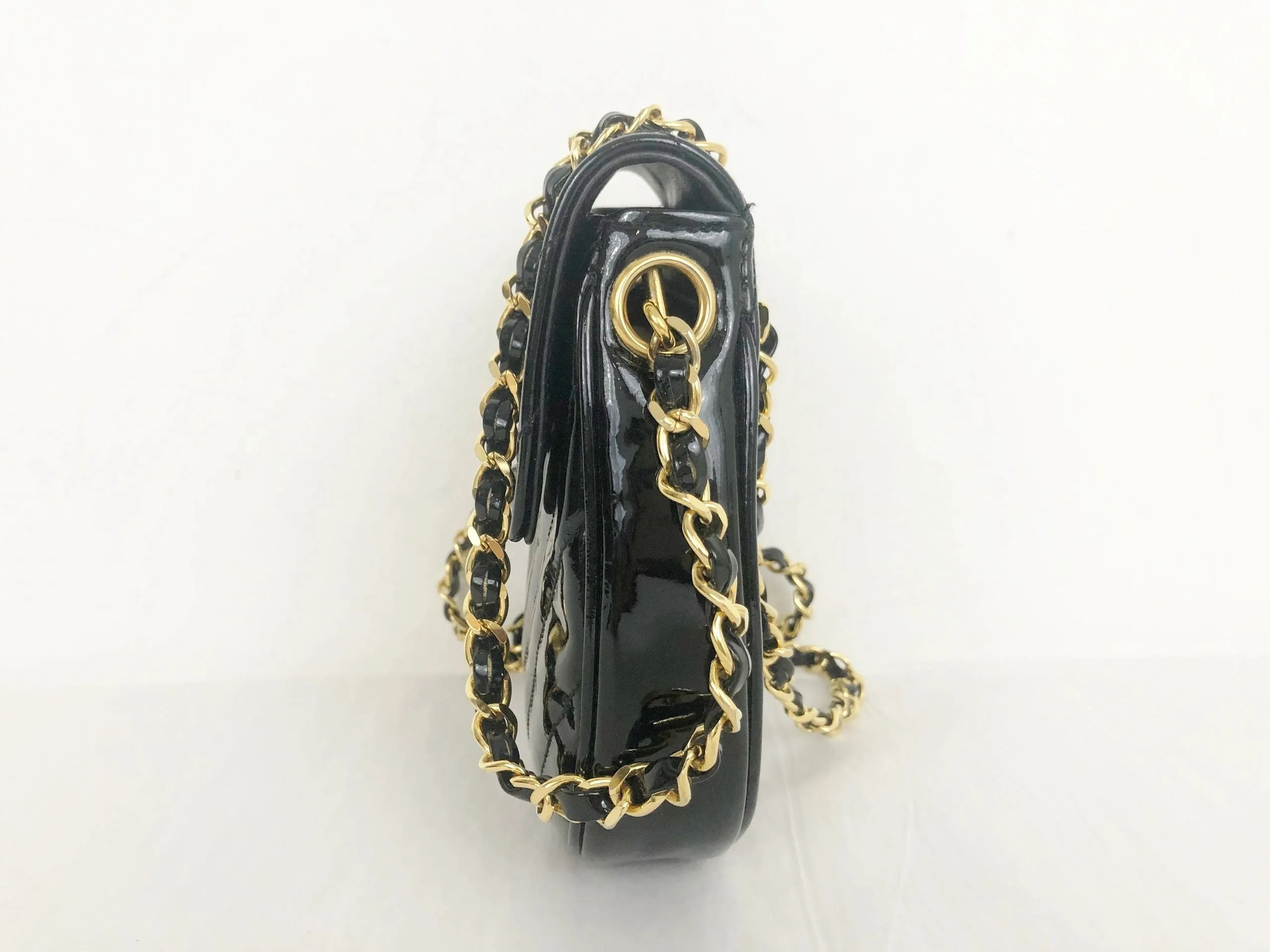 Vintage Chanel Patent Leather Shoulder Bag