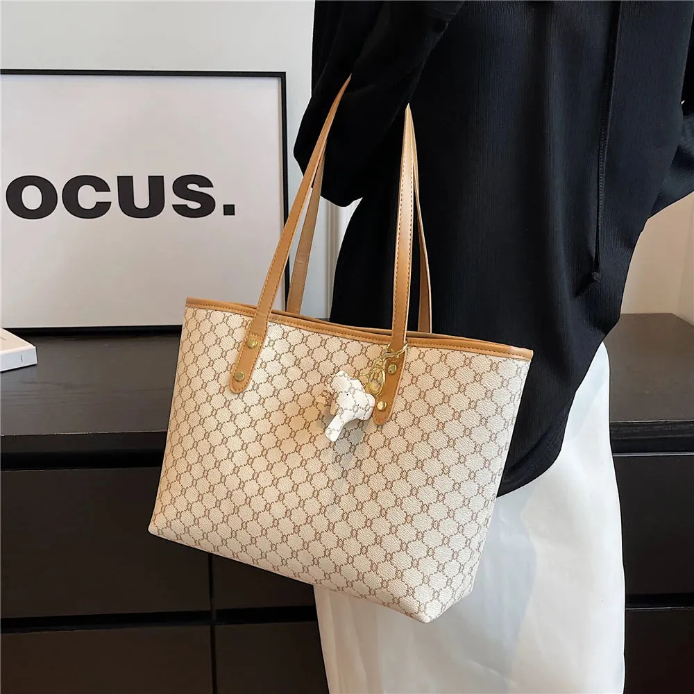 Vintage Large Print Tote Bags Trend Designer PU Leather Handbags Commuting Shoulder Bags