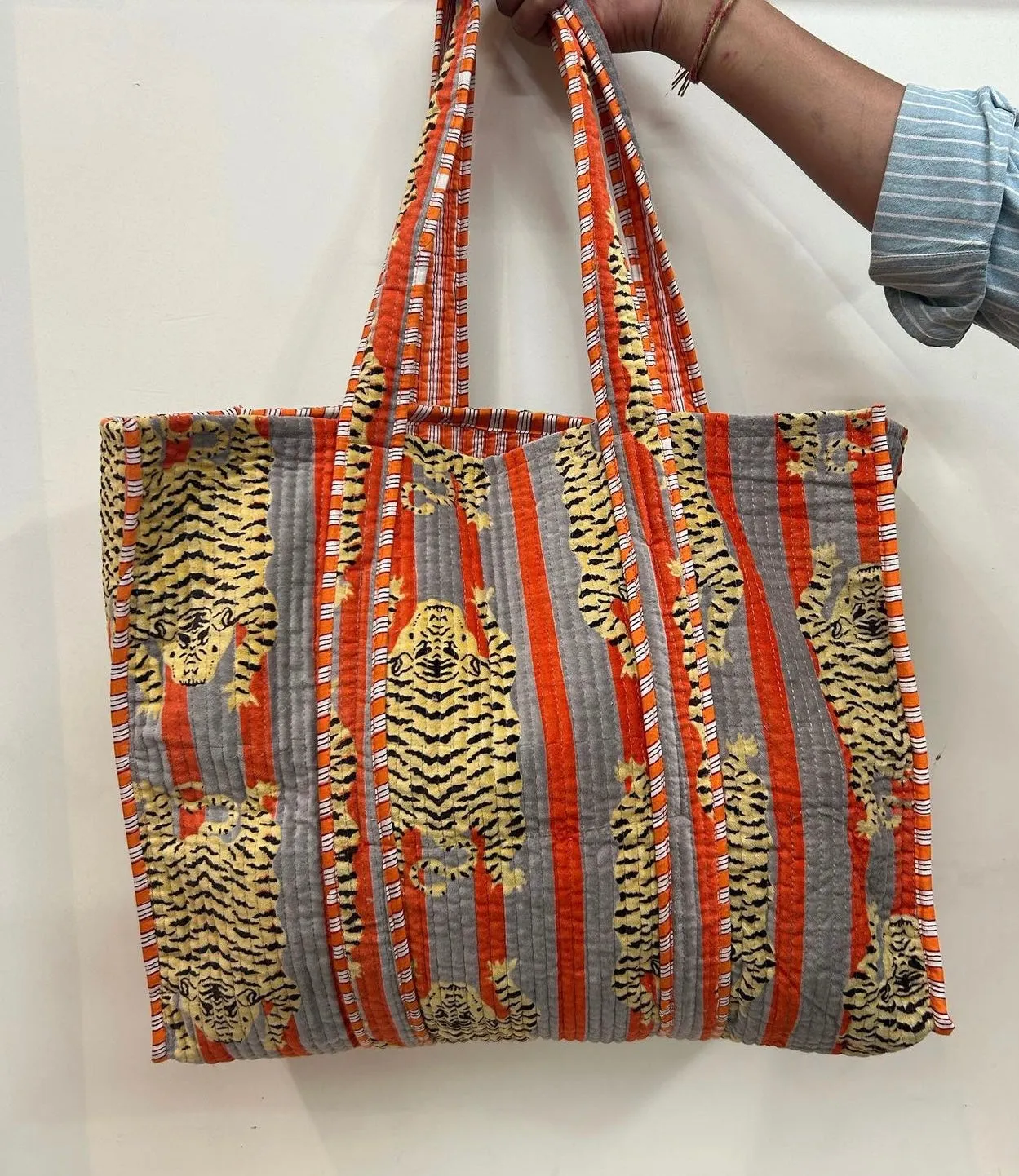 Weekender Velvet Tote