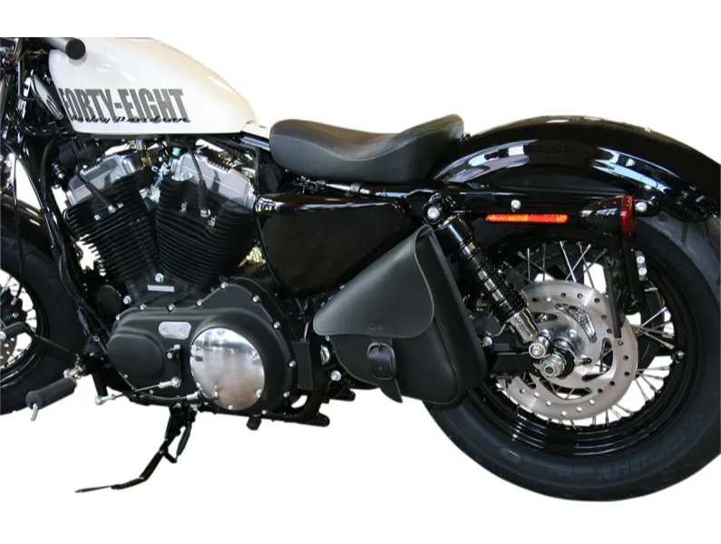 Willie & Max - Swingarm Bag - Black/Black Buckle