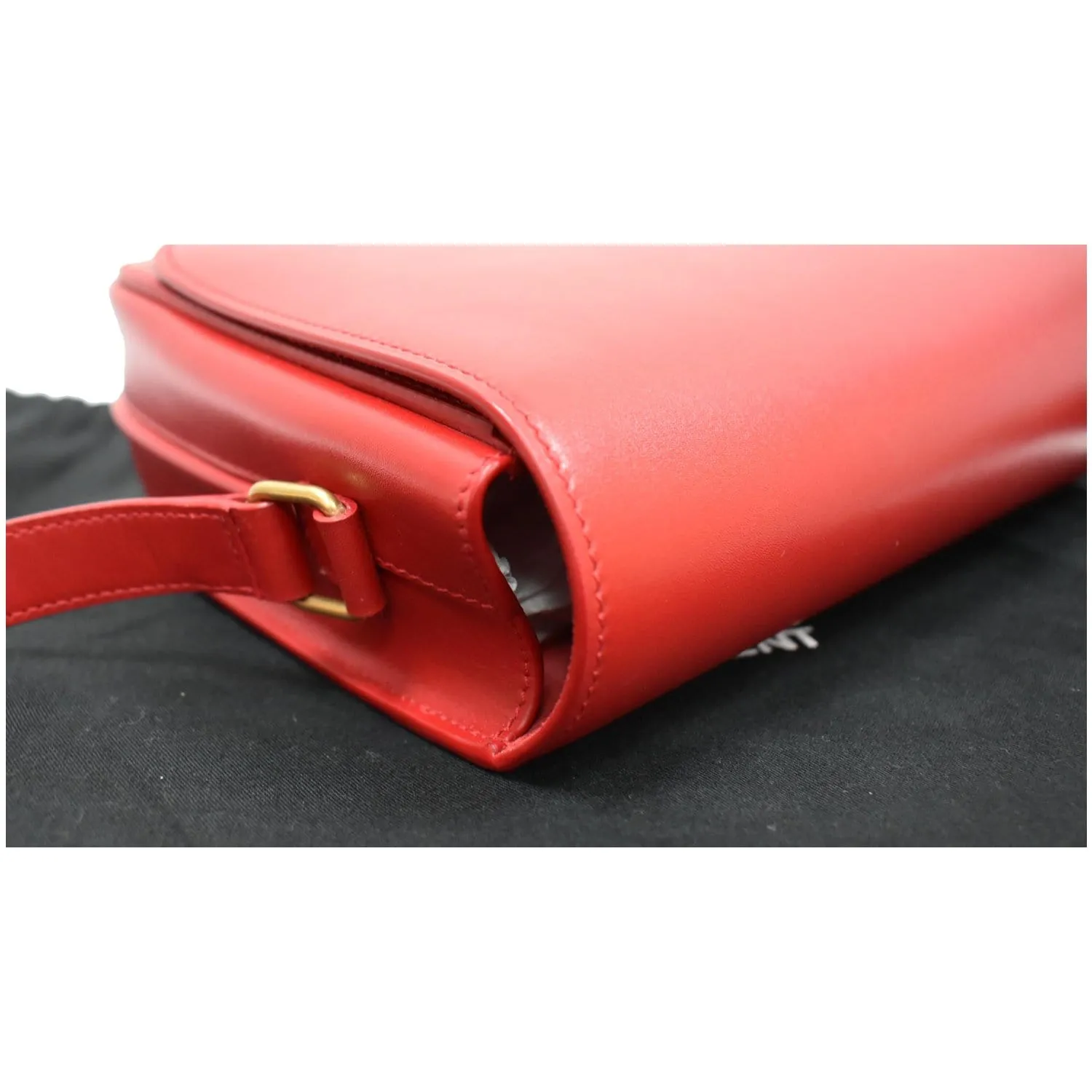 YVES SAINT LAURENT Betty Smooth Leather Shoulder Bag Red